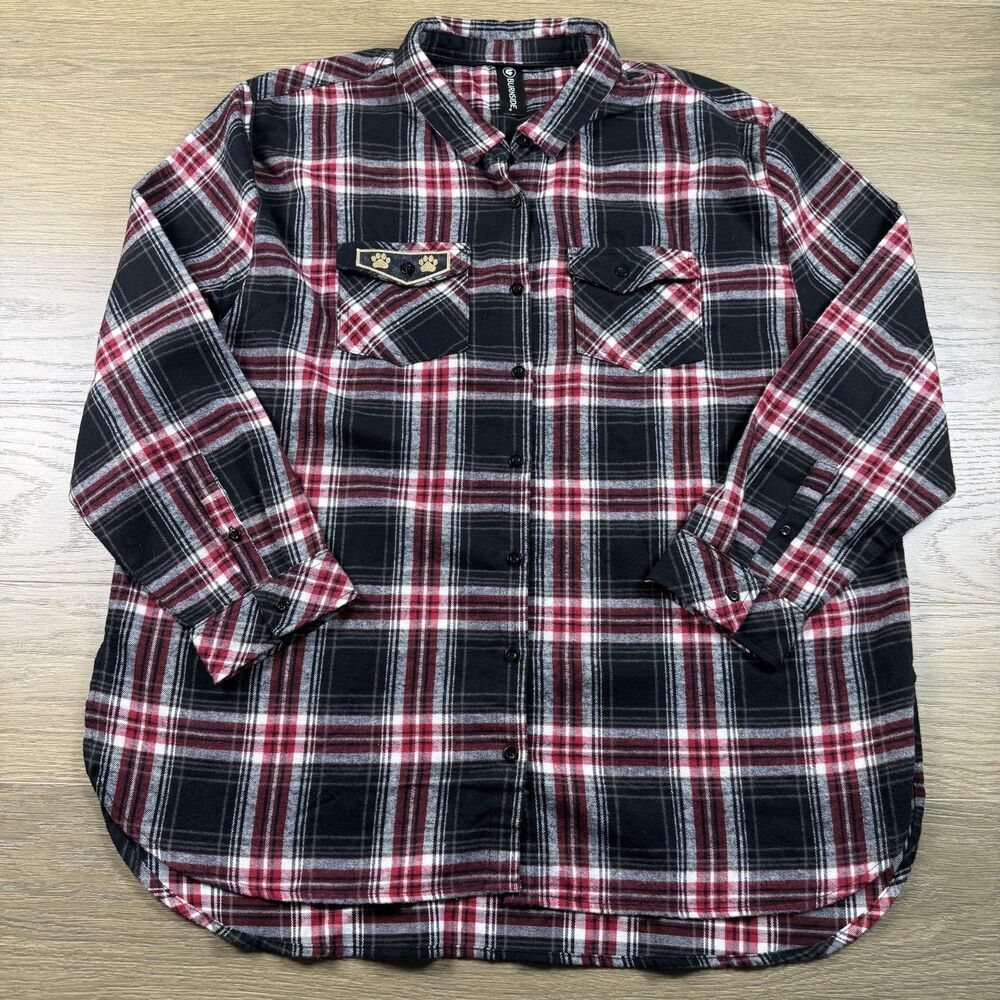 Burnside Top Women 2X Plaid Flannel Dog Mom Patch Long Sleeve Button Up